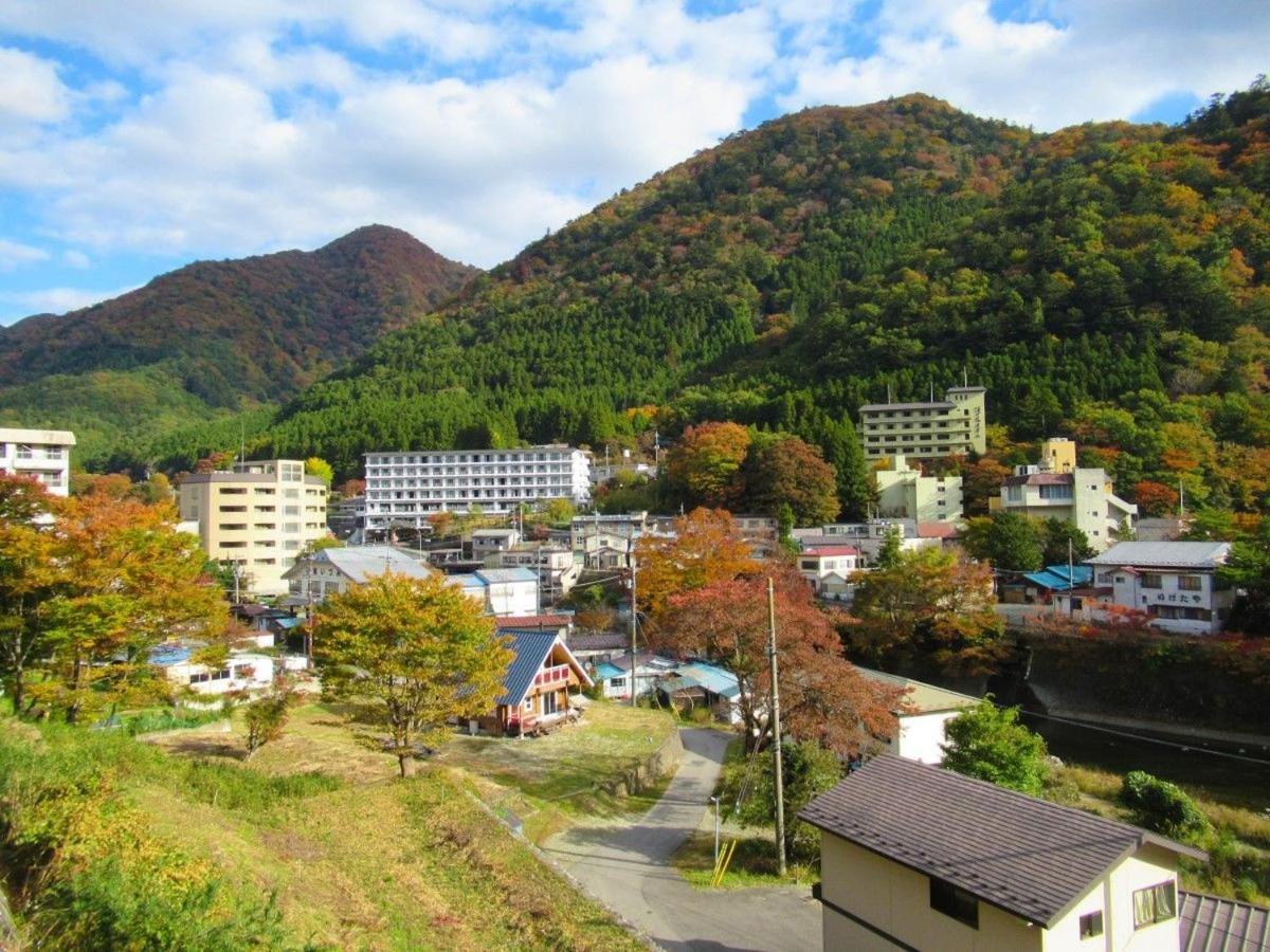Готель Nasushiobara Ichimantei Екстер'єр фото